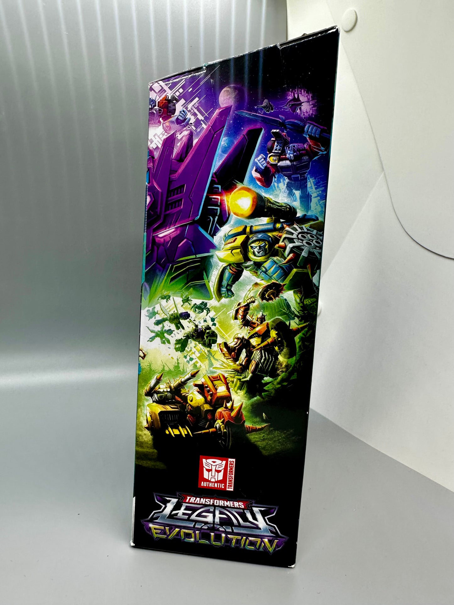 Transformers Legacy United | Universe Strongarm